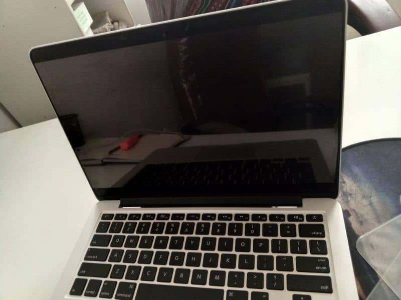 MacBook pro 2015 model(256gb) 5