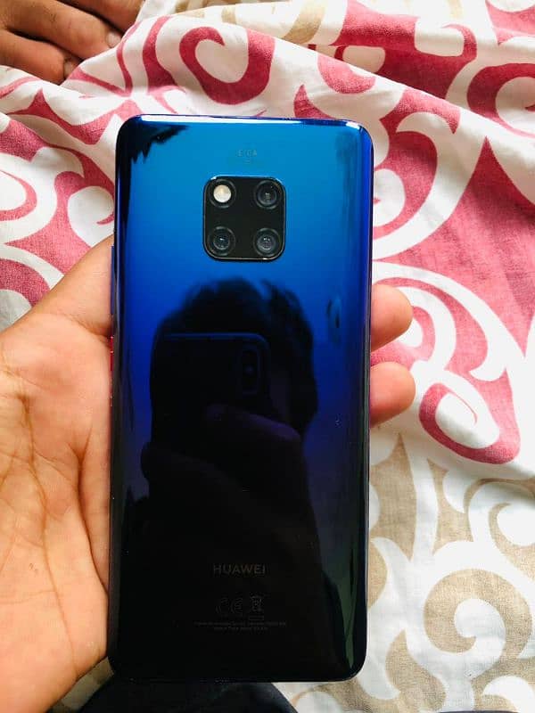 mate 20 pro 8gb 128 gb 9/10 4