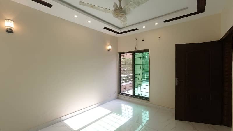 Fair-Priced Prime Location 5 Marla House Available In EME Society - Block D 4