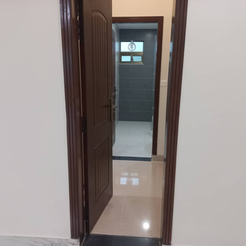 Brand New 3-Bedroom Flat For Rent In Sector D Askari 11 Lahore 1