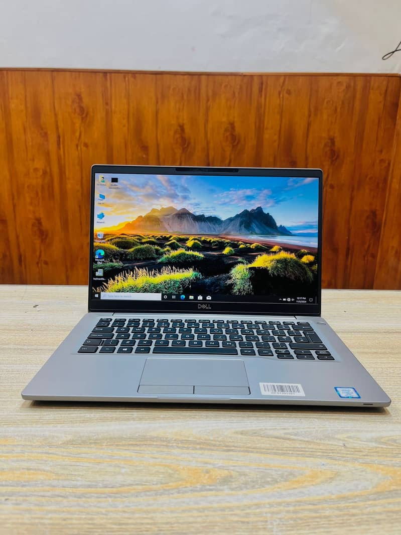 Dell latitude 7300 Core i7 | 8th gen  16GB | 256GB SSD 0