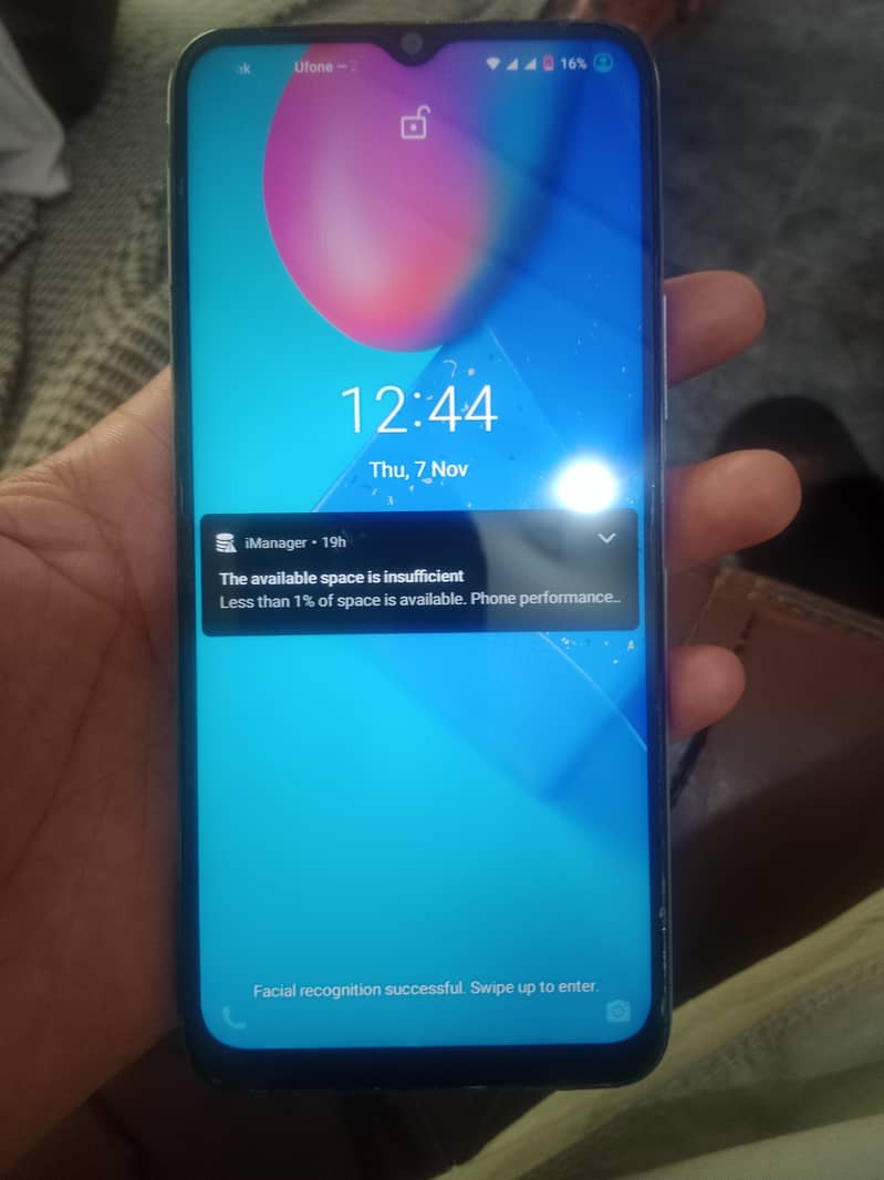 Vivo y12 1