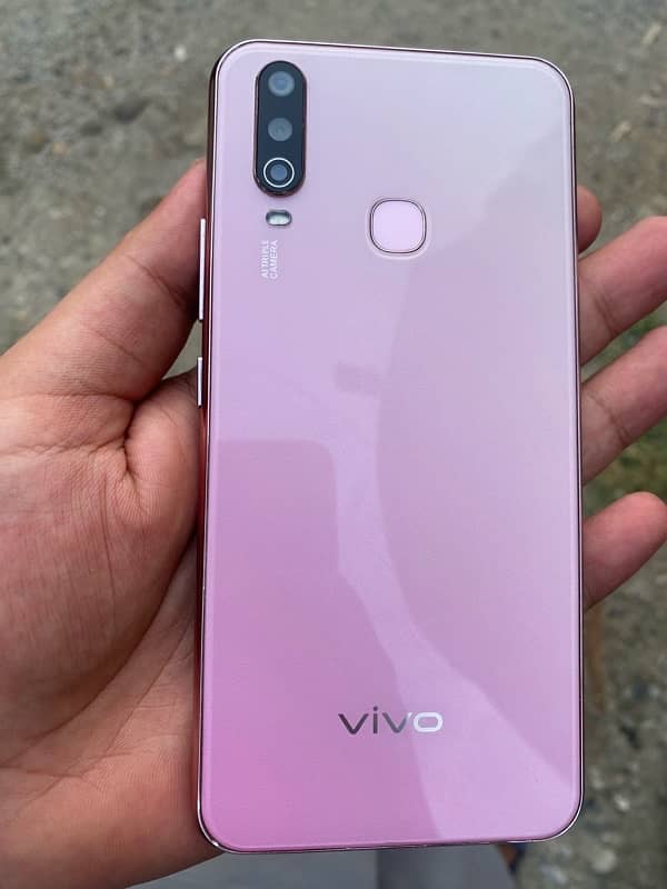 vivo y 17 1