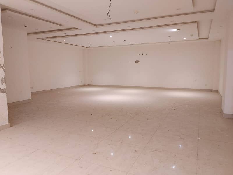 DHA Phase 6 Brand new 8 Marla Commercial Floor Is Available for rent on prime location. 2