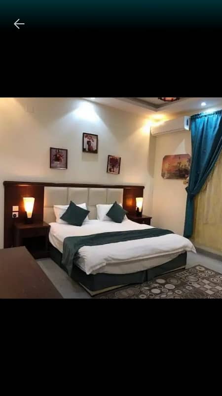 Par Day short time One BeD Room apartment Available for rent in Bahria town phase 4 and 6 empire Heights 2 Family apartment 0