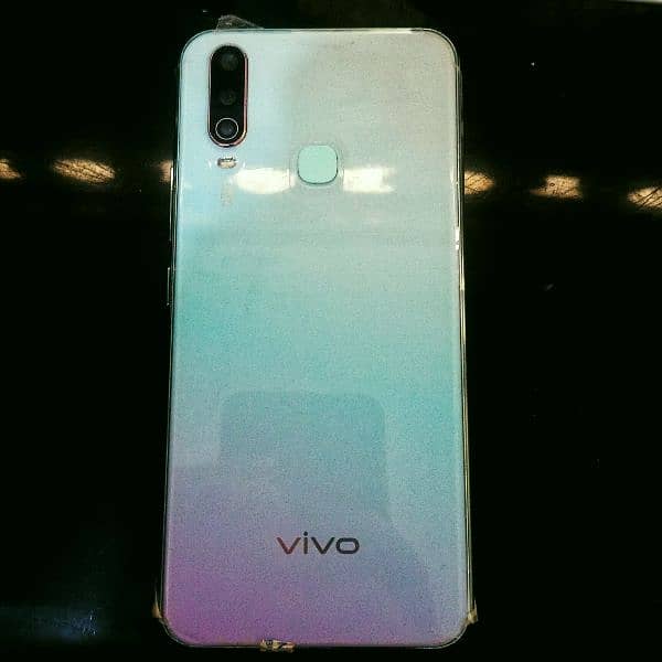 vivo y17 3