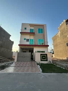 Triple Storey 5 Marla House For Sale In Central Park - Block A1 Lahore 0