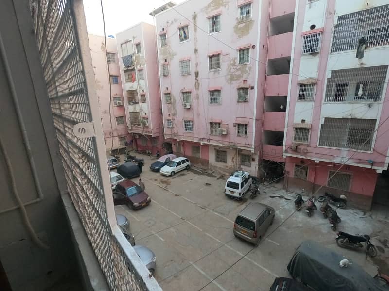 This Is Your Chance To Buy Prime Location Flat In North Nazimabad - Block K Karachi For Sale 4