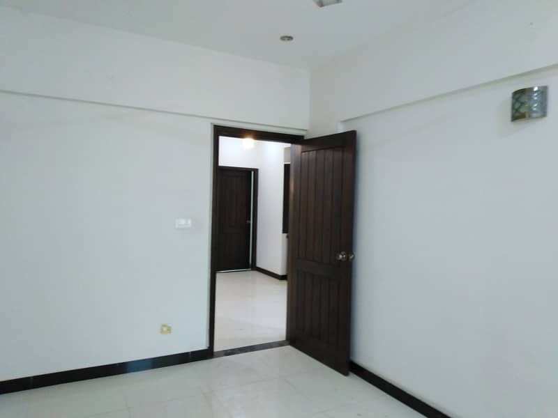 Flat For Sale In Block K 4th Floor Road Side Vip Location Sweet Water 0