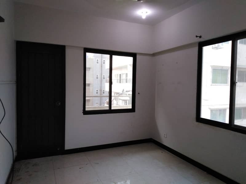 Flat For Sale In Block K 4th Floor Road Side Vip Location Sweet Water 5