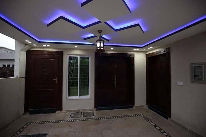 Tiles Floor 2 bed Portion Available For Rent in Gulraiz For Small Famil 13