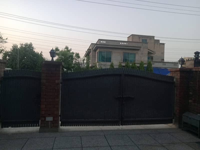 1 Kanal House In Wapda Town Phase 1 - Block J1 Is Available 0