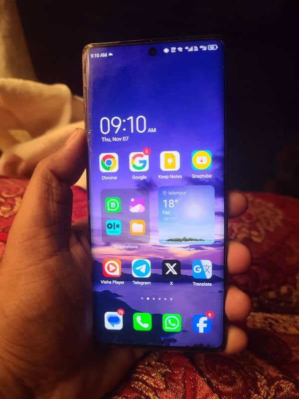 Tecno Spark 20 pro plus 2