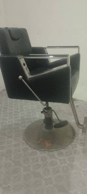 hair cutting chair 3