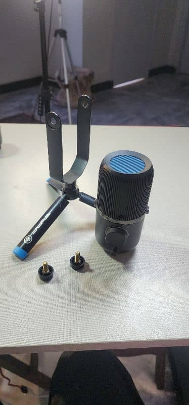 Talk USB Microphone Portable performance with 96 kHz/24BIT resolution 10