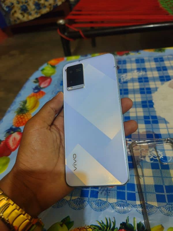 VIVO Y21 2