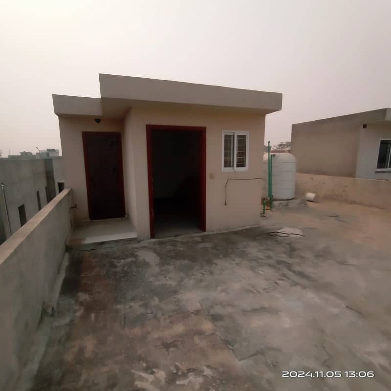 Upper Portion Beautiful House Available At Rana MURSLEEN Estate Lower Portion Locked 23