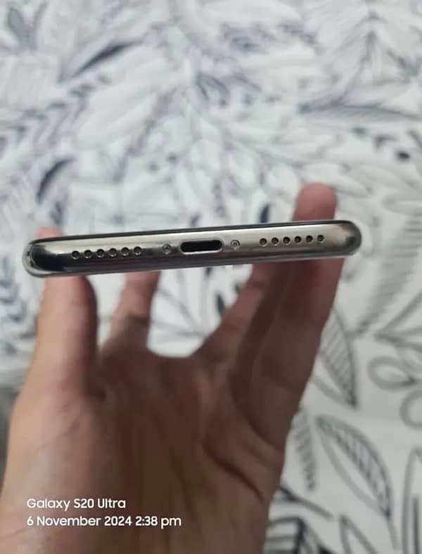 iPhone X Fresh Piece For Sell. 3