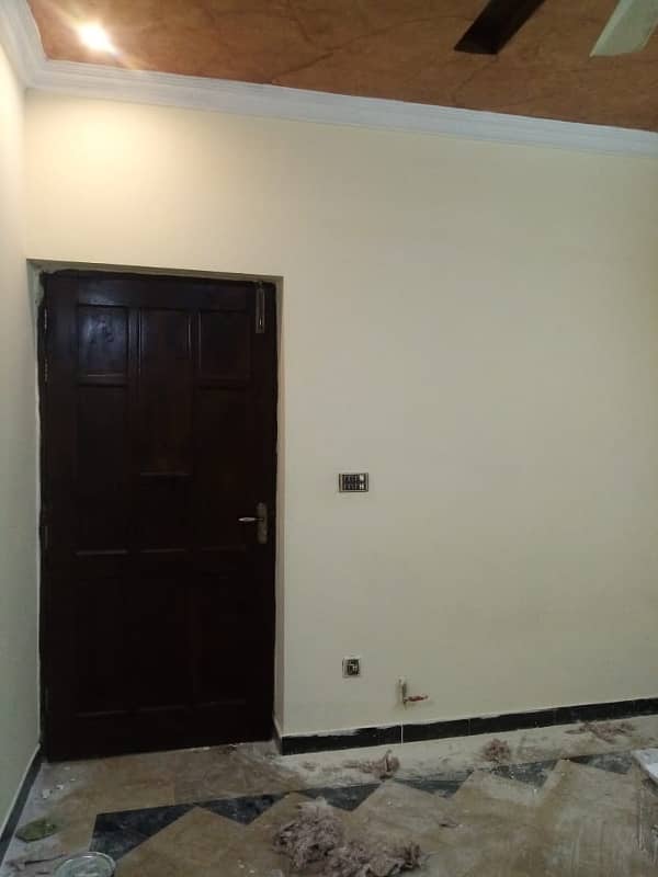 G11 30X60 2 BED 2 BATH DRAWING GROUND PORTION FOR RENT NEAR PARK 8