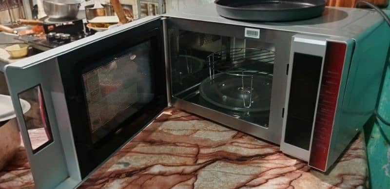 Dawlance Microwave oven 1