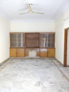 G11 7 MARLA UPPER PORTION FOR RENT 3 BED 3 BATH MARBLE FLOORING BORING 0