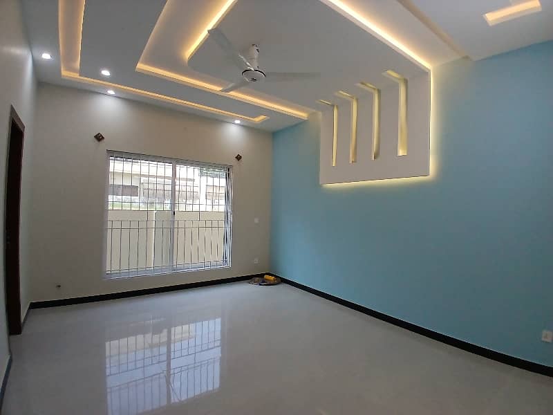 1 Kanal Brand New Full House For Rent DHA Phase 2 6