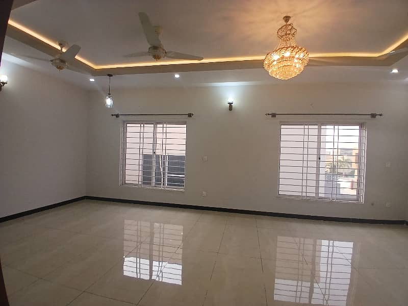 1 kanal upar portion for rent DHA phase 2 2