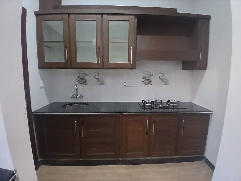 1 kanal upar portion for rent DHA phase 2 5