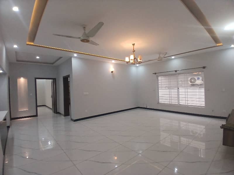 1 kanal upar portion for rent DHA phase 2 9