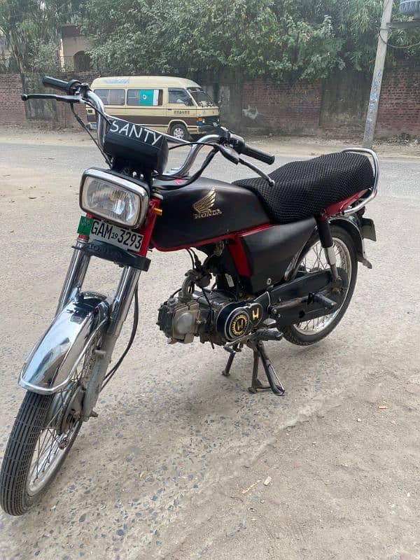 Honda CD 70 2019 condition excellent 6