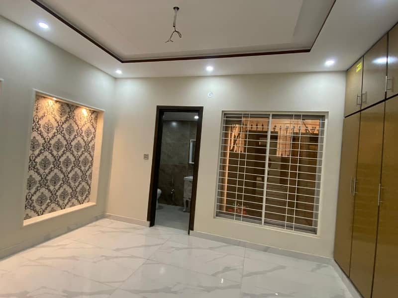 Prime Location House For sale Situated In Central Park - Block A1 2