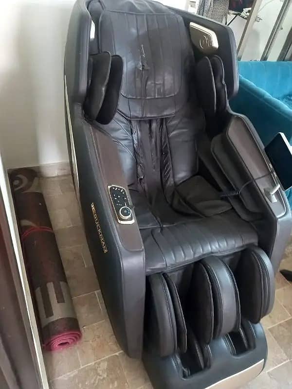 Jc Buckman massage chair / Massager chair 2