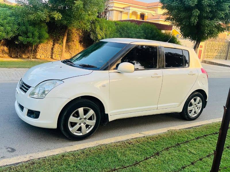 Suzuki Swift 2018 12