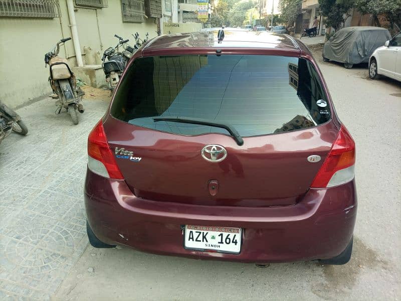 Toyota Vitz 2007/13 4