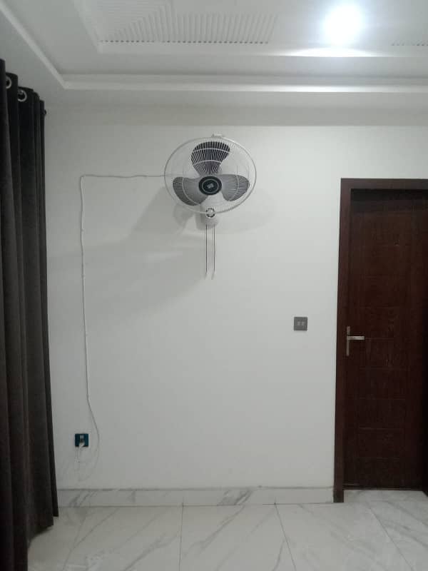 1-Bed Fully Furnished Flat For Rent Hot Location Near Surahi Chowk Sector D Bahria Town Lahore 4