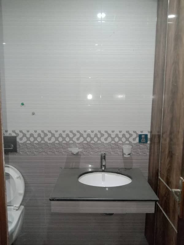 1-Bed Fully Furnished Flat For Rent Hot Location Near Surahi Chowk Sector D Bahria Town Lahore 5