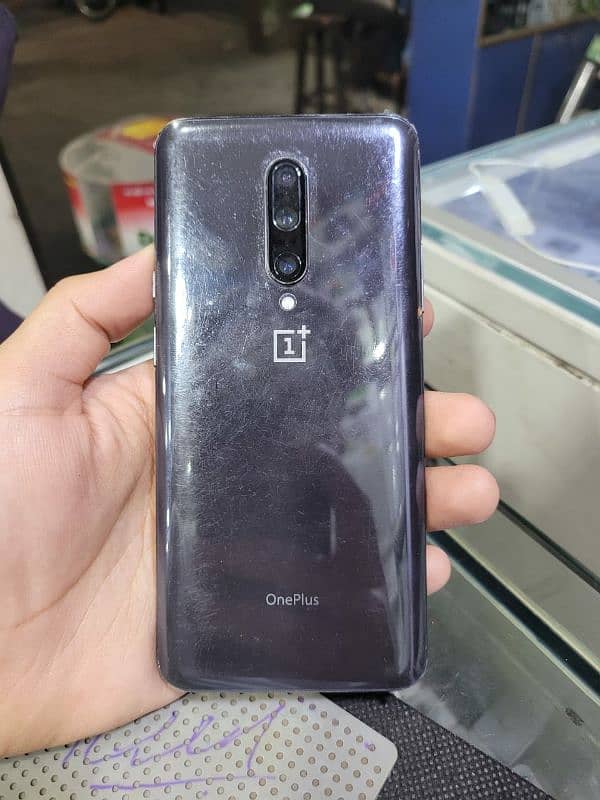 ONE PLUS 7Pro, 10/10 CONDITION. 1