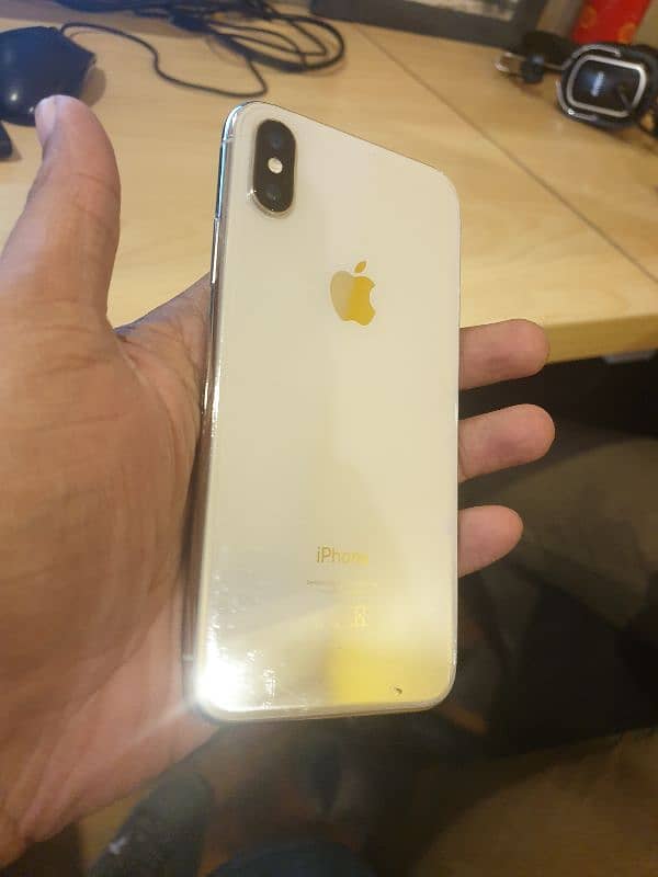 Iphone X 256GB PTA approved with box qnd charger 1