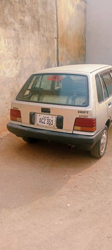 Suzuki Swift 1988 6