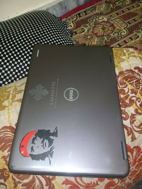 Dell Laptop 5