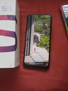 vivo s1 4/128 full box condition 8 /10