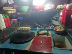 Burger Shawarma & Chips  counter