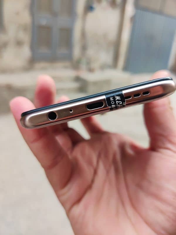 oppo f11 1