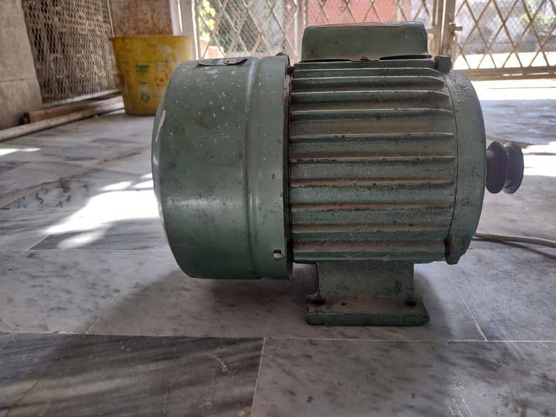 Iam Selling Donkey Motor ½ 5