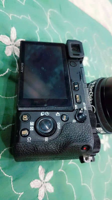 sony a6500 camera with 2 lens 30mm 1.4 sigma and 16.50mm  lens 1