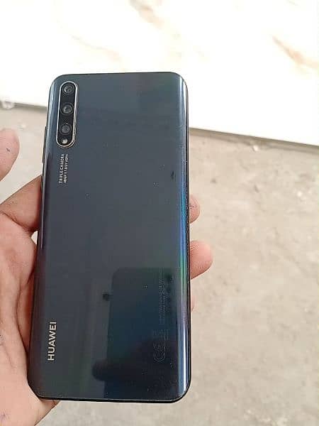 Huawei y8p 6GB 128GB 0