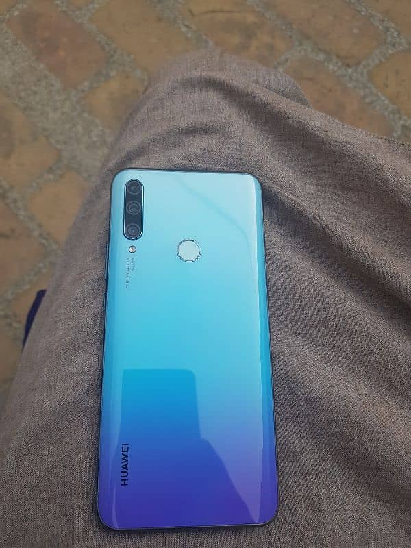 Huawei y9s 6,128 10 by 10 1