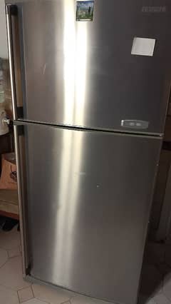 Hitachi fridge freezer