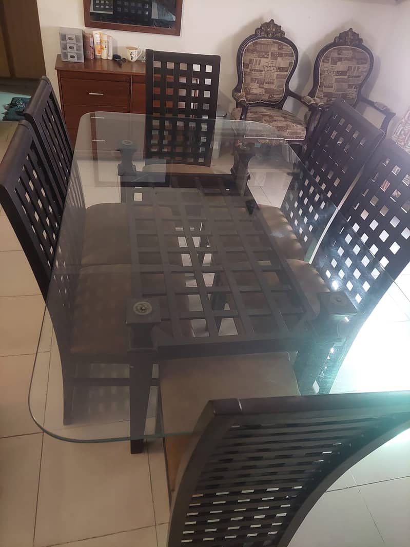 6 Seater Dinning Table for sale 0