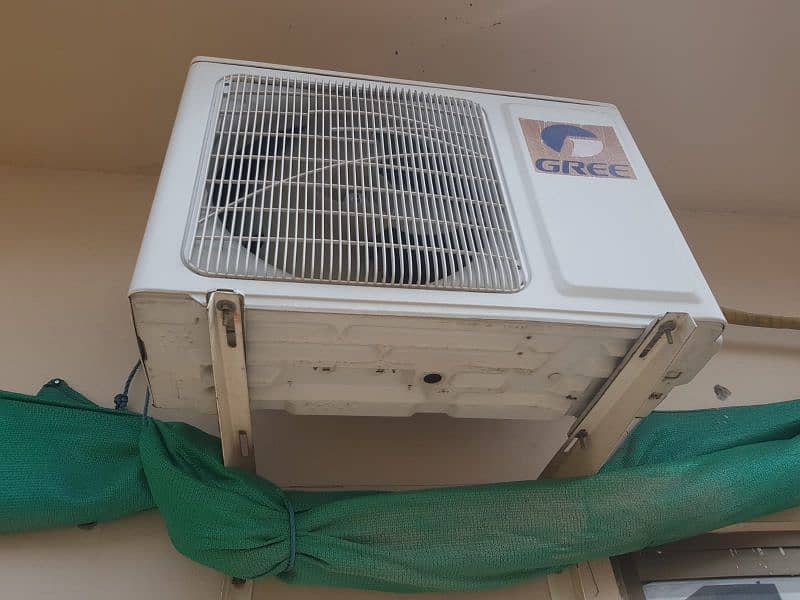 1 Ton Split Unit Air Conditioners (A/C) 1